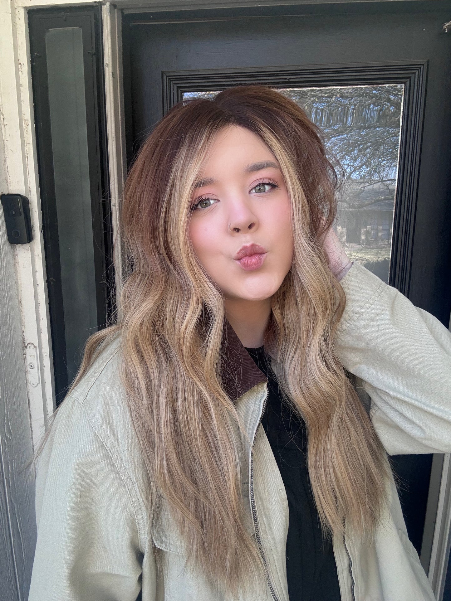 abigail flow lace top wig m