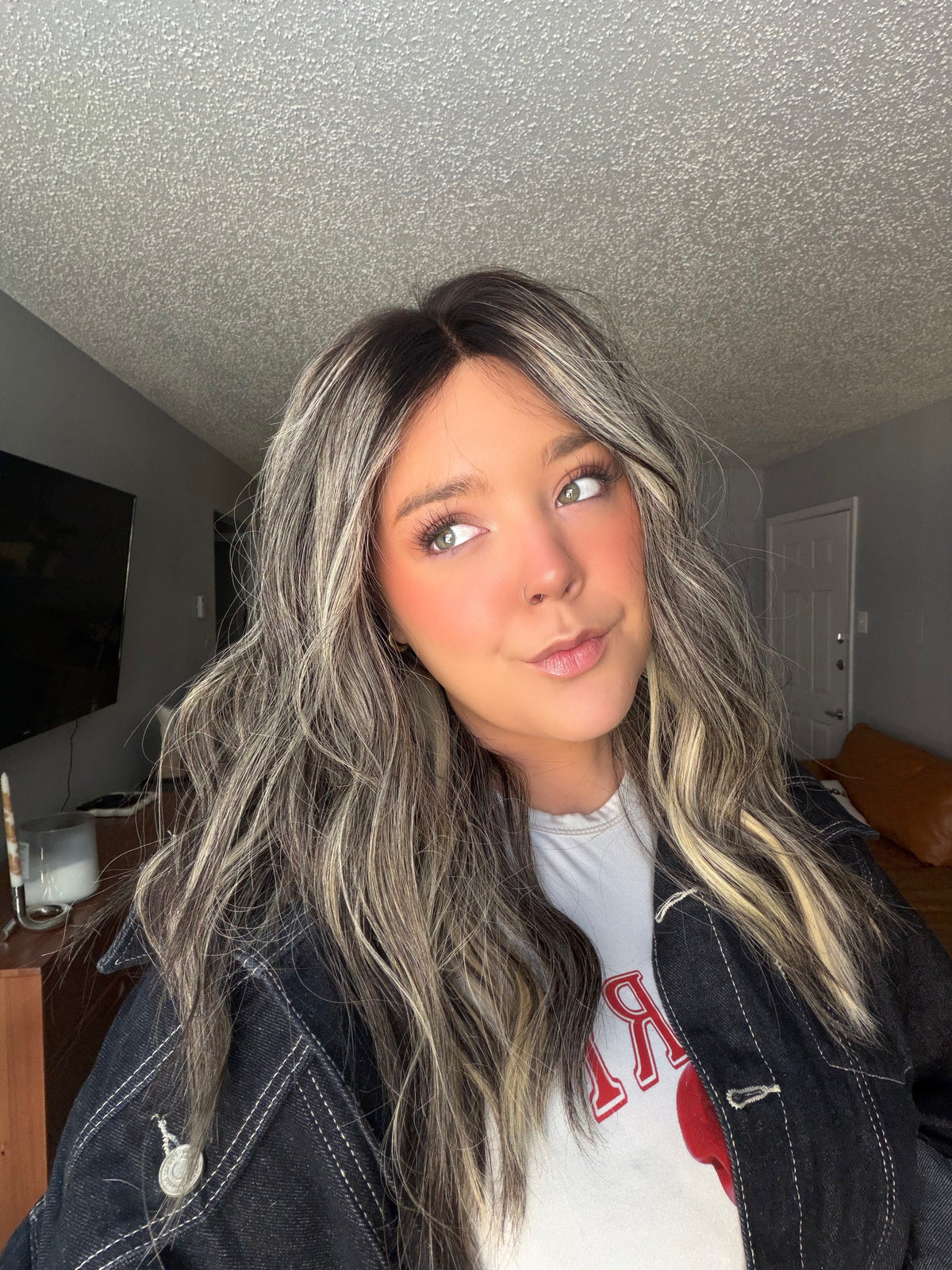 ava flow lace top wig m
