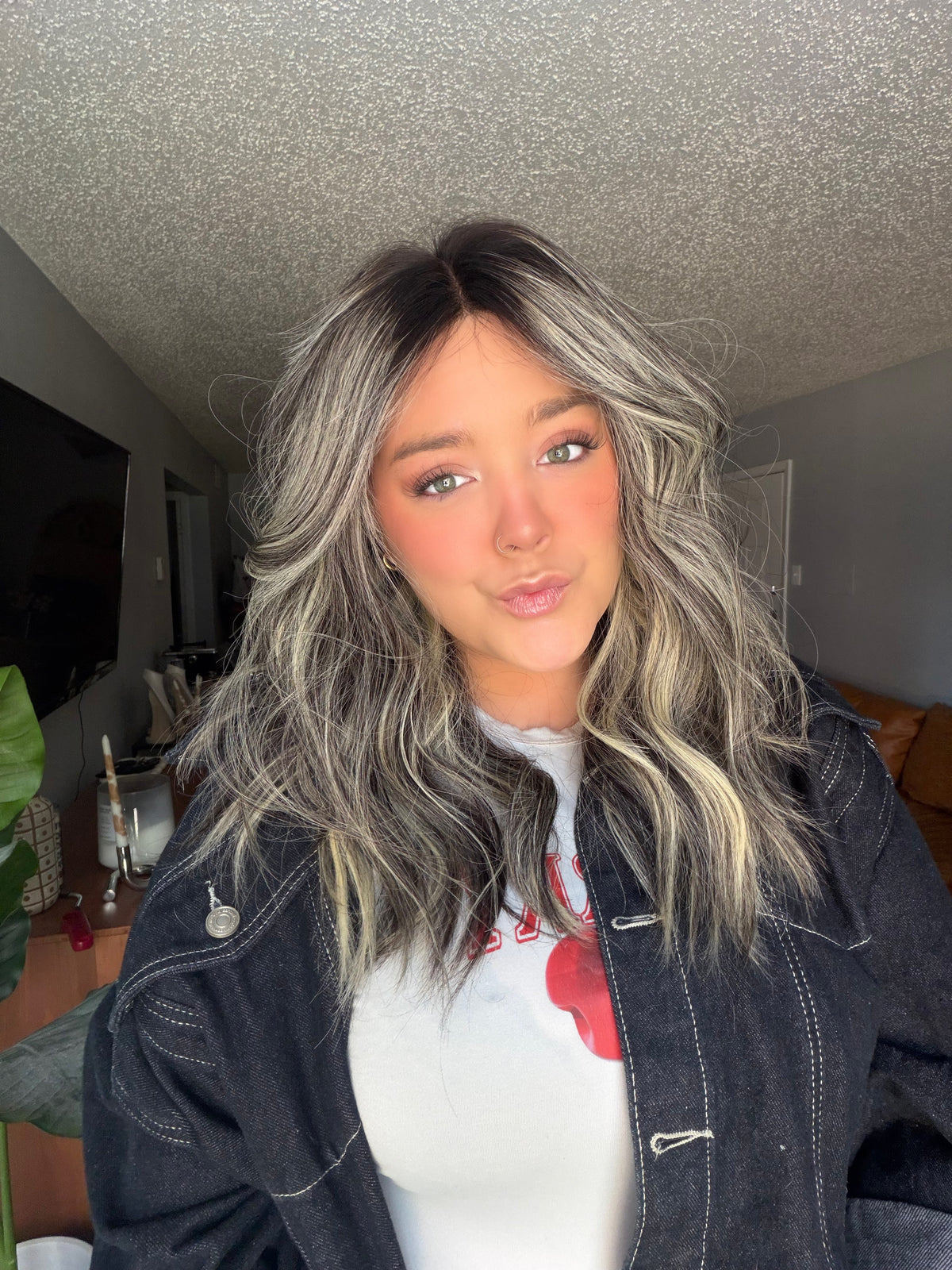 ava flow lace top wig m