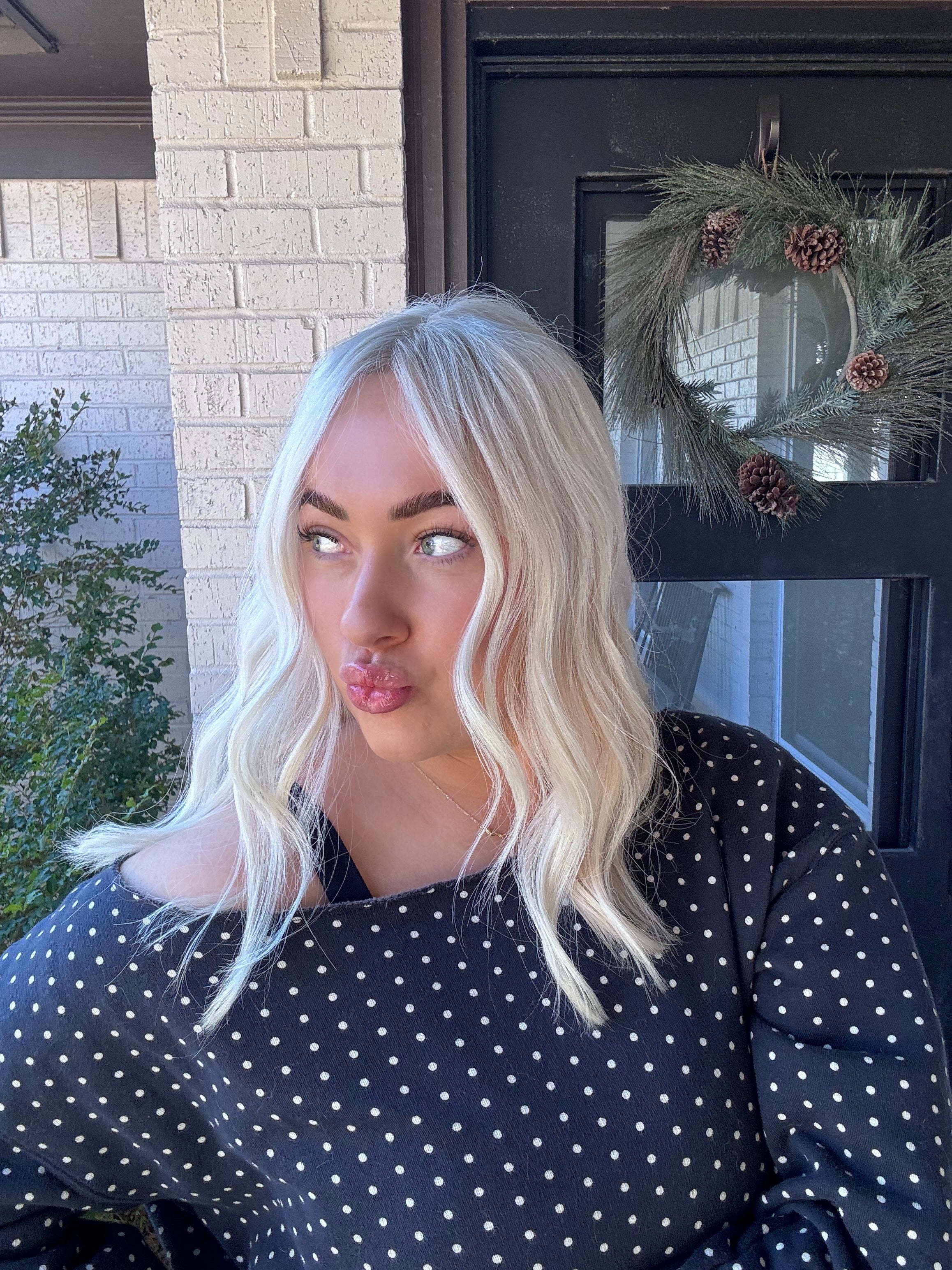 dolly-flow-lace-top-wig-m